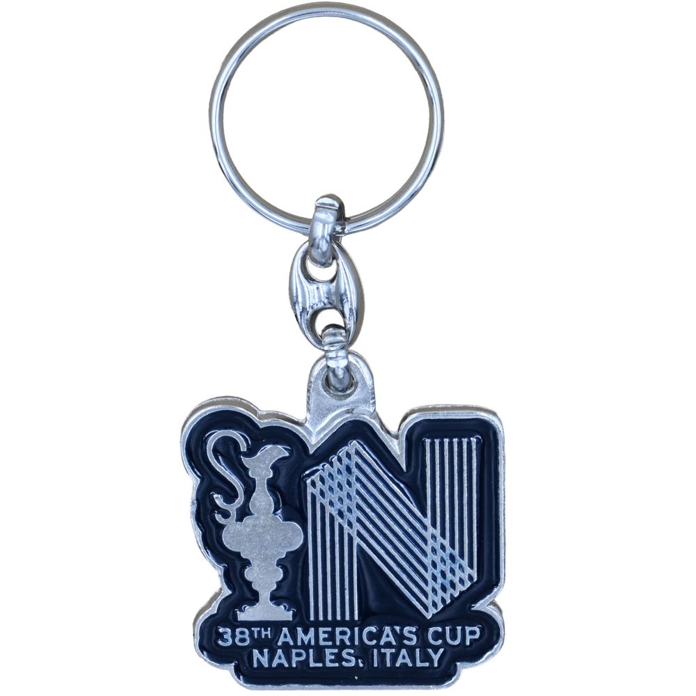 PORTACHIAVI AMERICA'S CUP 38 SAGOMATO SFONDO BLU NAVY LOGHI ARGENTO IN M
