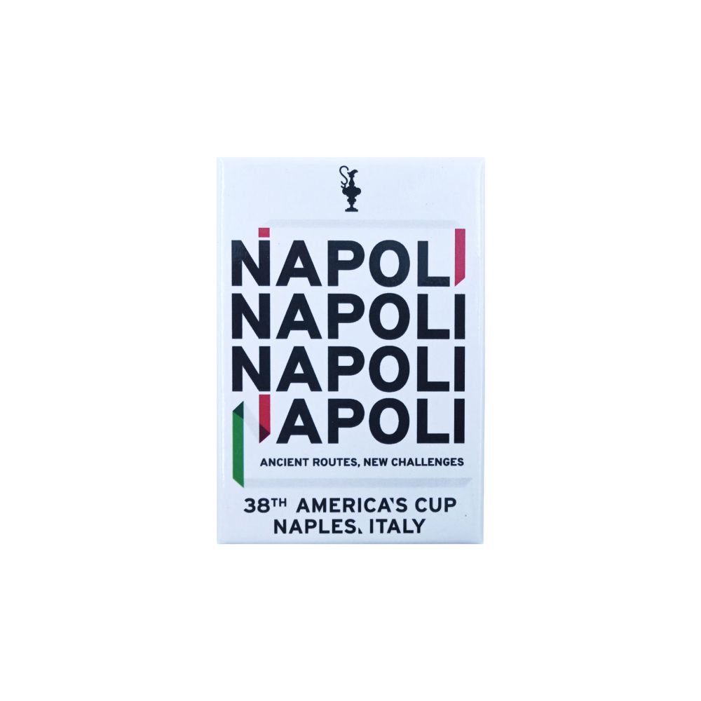 MAGNETE AMERICA'S CUP 38 RETTANGOLARE SFONDO BIANCO CON SCRITTA NAPOLI B