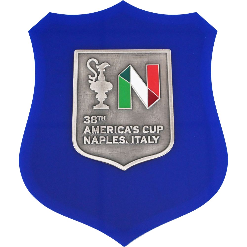 CREST AMERICA'S CUP 38 BASE IN PLEXIGLASS BLU NAVY PIASTRA ANTICHIZZATA