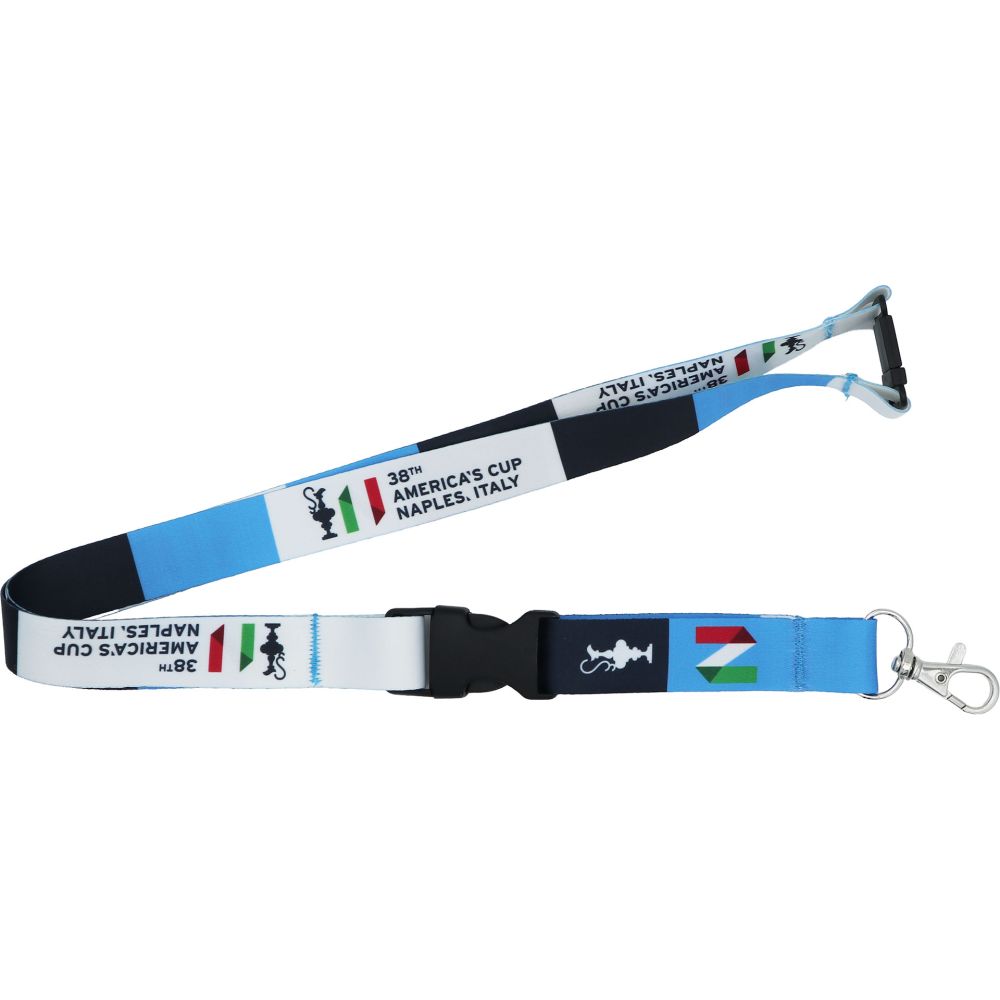 PORTAPASS AMERICA'S CUP 38 BIANCO CON QUADRATI BLU E CELESTE PORTAPASS AMERICA'S CUP 38 BIANCO CON QUADRATI BLU E CELESTE