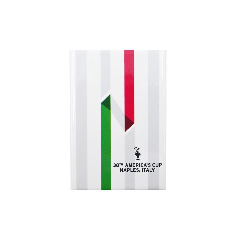 MAGNETE AMERICA'S CUP 38 RETTANGOLARE N RIGATA SFONDO BIANCO IN METALLO