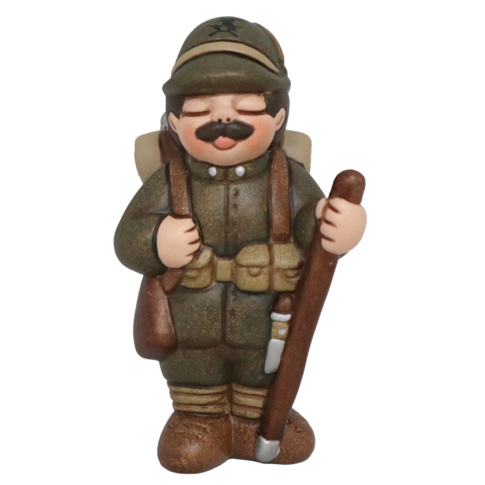 STATUETTA ALPINO 15 18 IN UNIFORME DI MARCIA H 7.5 CM