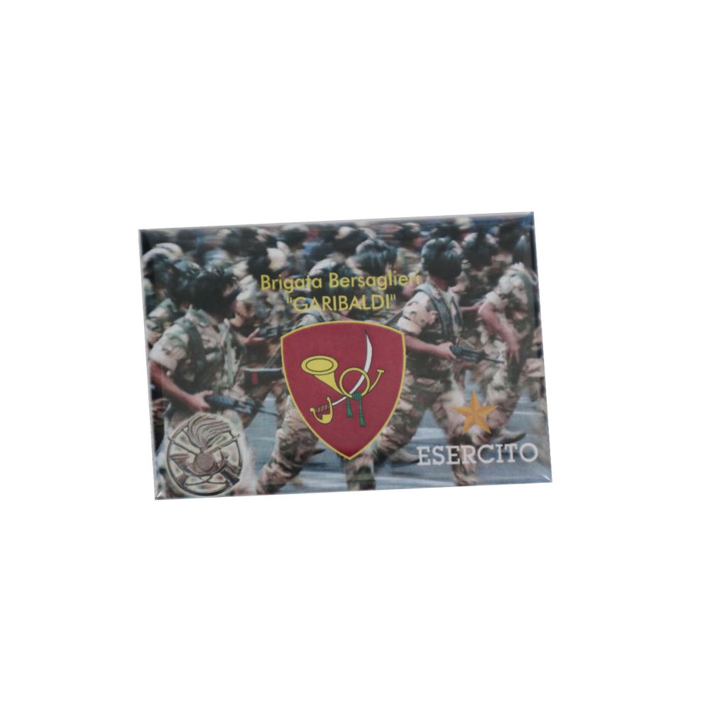 MAGNETE IN METALLO STAMPATO BRIGATA BERSAGLIERI GARIBALDI E.I.