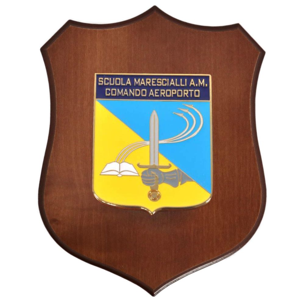 CREST IN METALLO SMALTATO BASE LEGNO 22,5X17,5CMSCUOLA MARESCIALLI AM