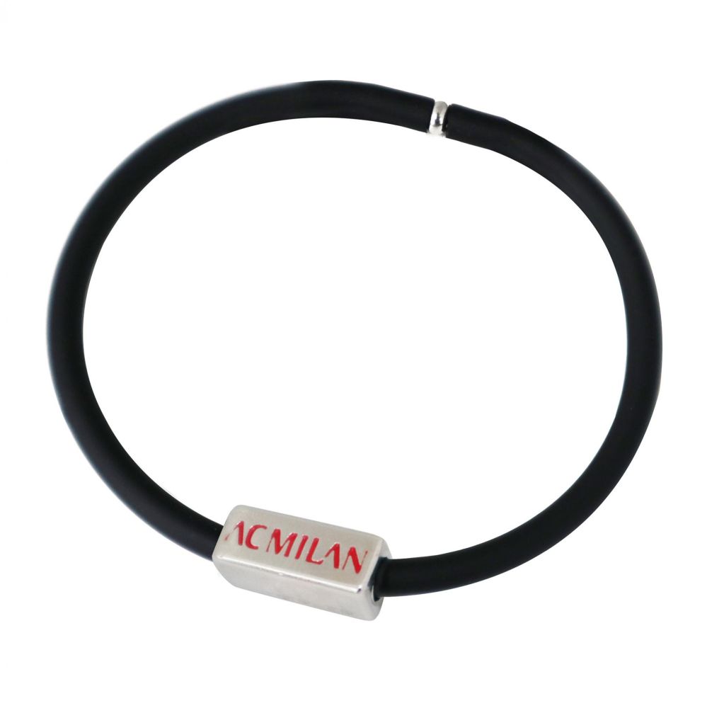 BRACCIALE IN SILICONE NERO SCRITTA AC MILAN IN NERO E ROSSO