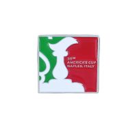 MAGNETE AMERICA'S CUP 38 SAGOMATO SFONDO TRICOLORE COPPA ARGENTO CON SCR