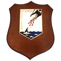 CREST IN METALLO SMALTATO BASE LEGNO 22,5X17,5CM 41 STORMO AERONAUTICA MILITARE
