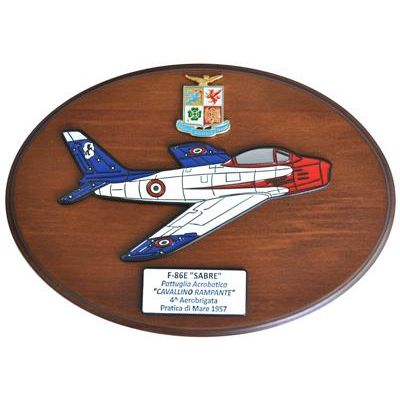 CREST ARALDICO AEREI F-86E SABRE CAVALLINO RAMPANTE PRATICA DI MARE 1957 AERONAUTICA MILITARE MIS CM 22,5 X 17,5