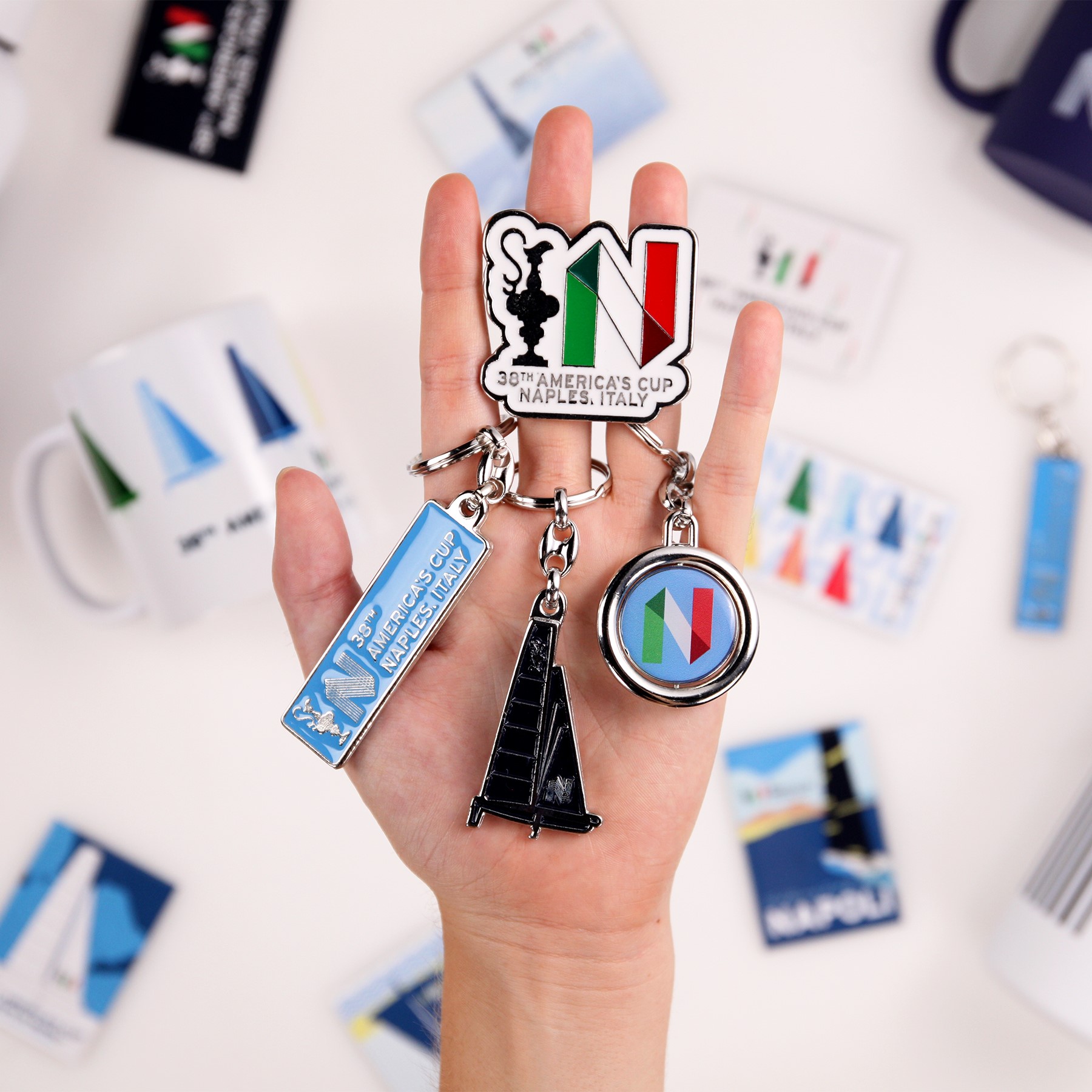 Merchandise ufficiale 38a America's Cup